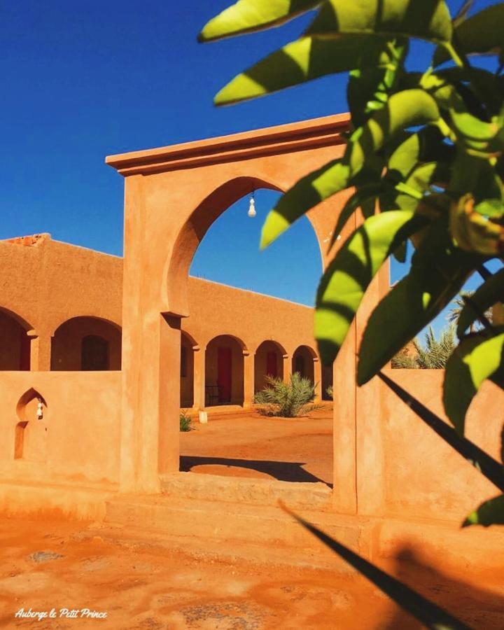 Hotel Riad Le Petit Prince Merzouga Esterno foto